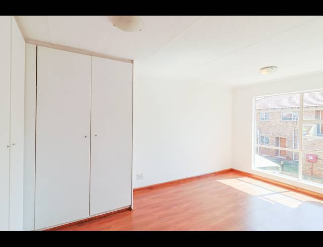 2 BEDROOM APARTMENT FOR SALE IN LIEFDE EN VREDE